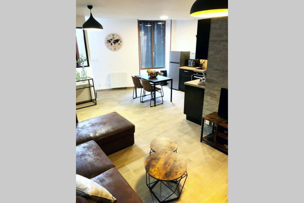 L'Appartement A Proximite De Tout ! Épernay Buitenkant foto