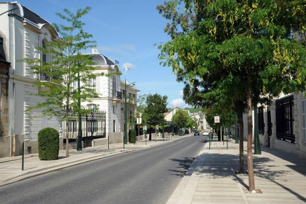 L'Appartement A Proximite De Tout ! Épernay Buitenkant foto
